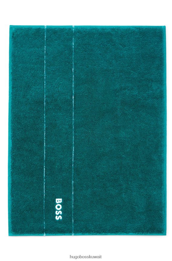 4TFNJN5649 أخضر غامق Hugo Boss سجادة حمام من القطن المصري باللون الأخضر الداكن مع شعار هوغو متباين