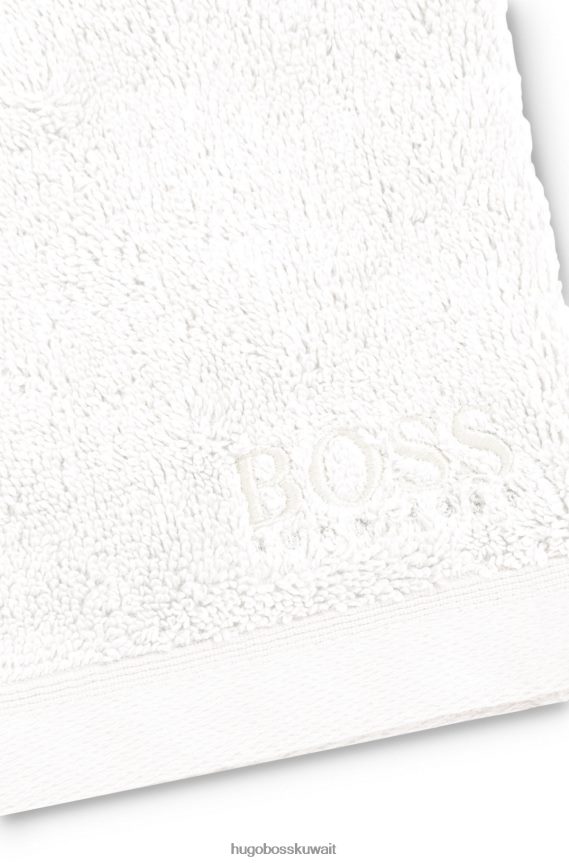 4TFNJN5726 أبيض Hugo Boss قفاز غسيل بشعار الماركة مصنوع من قطن بحر إيجه باللون الأبيض