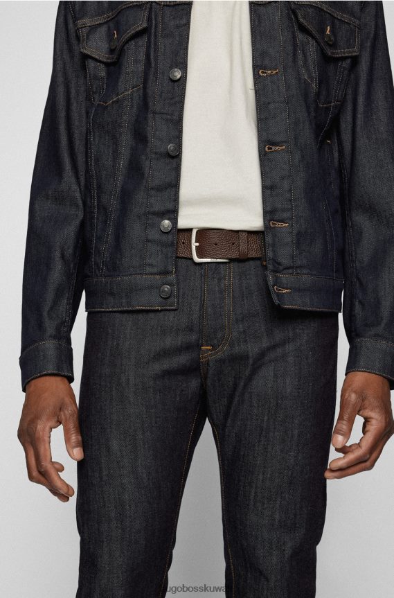 4TFNJN5742 بني غامق Hugo Boss حزام هوغو من الجلد الإيطالي المحبب مع إبزيم يحمل العلامة التجارية باللون البني الداكن