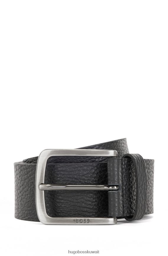 4TFNJN5743 أسود Hugo Boss حزام من الجلد الإيطالي المحبب مع مشبك هوغو أسود يحمل العلامة التجارية