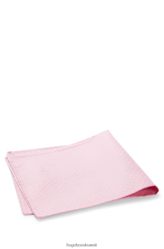 4TFNJN5771 وردي فاتح Hugo Boss طقم ربطة عنق ومنديل جيب من قماش الجاكار الحريري بنقشات دقيقة من هوغو، وردي فاتح