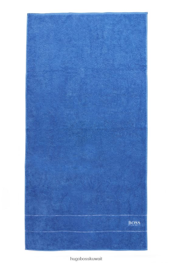 4TFNJN5781 أزرق Hugo Boss منشفة حمام من القطن المصري مع شعار متباين باللون الأزرق هوغو