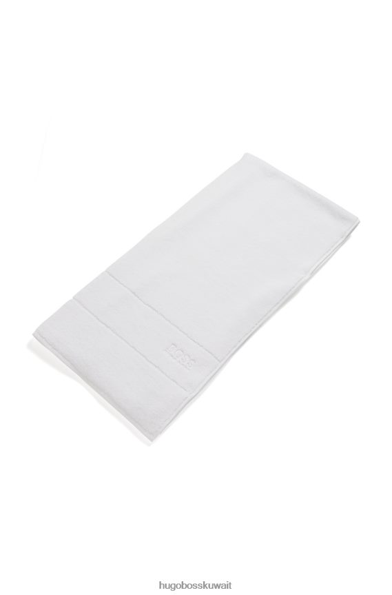 4TFNJN5787 أبيض Hugo Boss منشفة حمام من القطن المصري مع شعار متباين هوغو أبيض