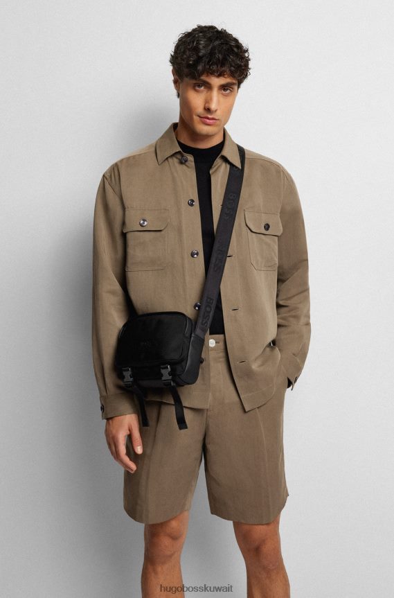 4TFNJN5800 أسود Hugo Boss حقيبة ماسنجر من النايلون المعاد تدويره باللون الأسود مع شعار هوغو