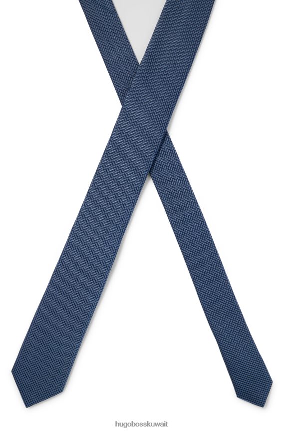 4TFNJN5815 أزرق غامق Hugo Boss ربطة عنق هوغو بنقش صغير باللون الأزرق الداكن من قماش الجاكار الحريري