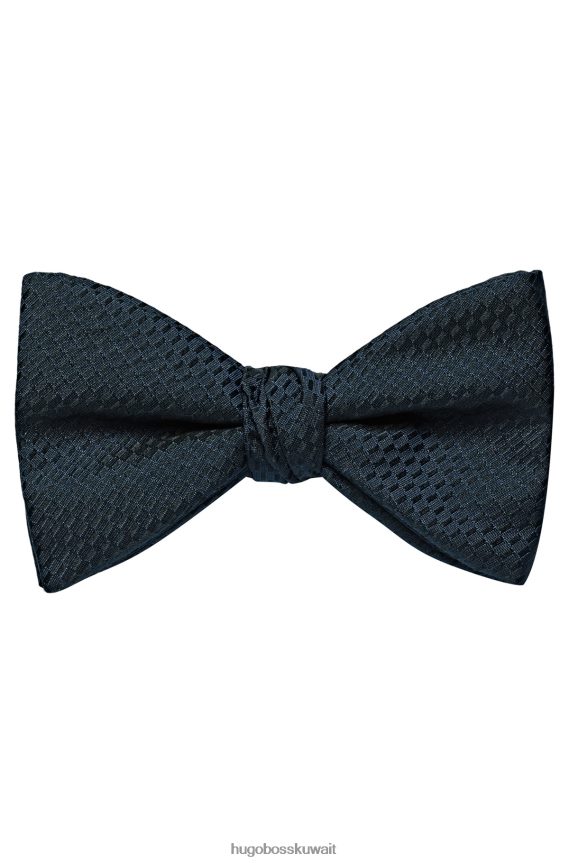 4TFNJN5847 أزرق غامق Hugo Boss ربطة عنق هوغو من قماش الجاكار الحريري باللون الأزرق الداكن مع نقش صغير