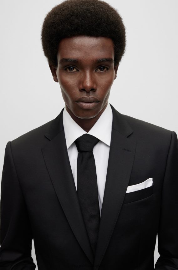 4TFNJN5877 أبيض Hugo Boss منديل جيب هيوغو أبيض إيطالي الصنع من القطن سهل الكي