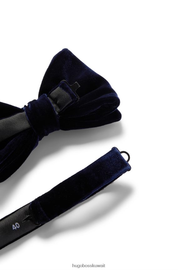 4TFNJN5882 أزرق غامق Hugo Boss ربطة عنق مربوطة مسبقًا من المخمل المطاطي هوغو باللون الأزرق الداكن