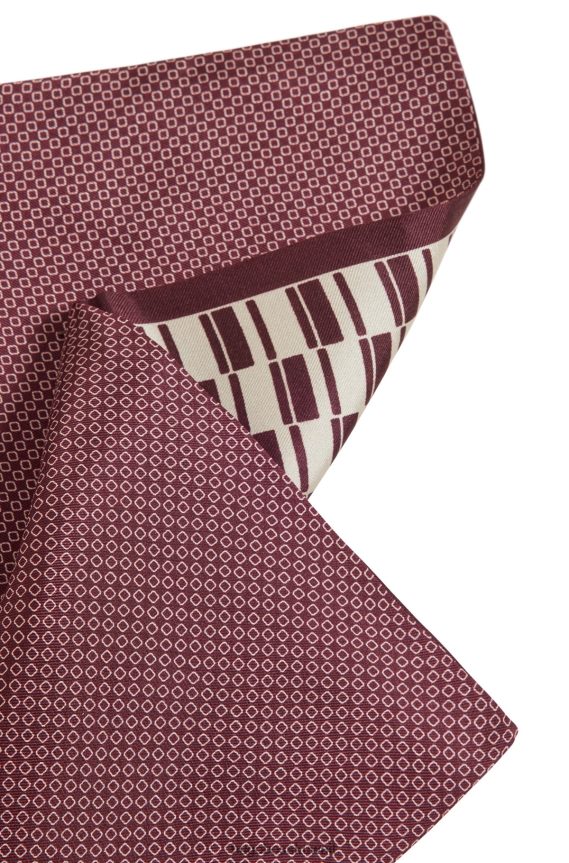 4TFNJN5892 أبيض Hugo Boss منديل جيب على الوجهين مصنوع من الحرير الخالص باللون الأبيض