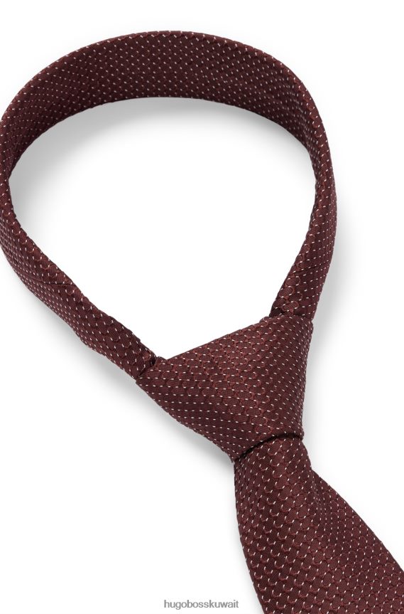 4TFNJN5894 احمر غامق Hugo Boss ربطة عنق مصنوعة يدوياً من قماش الجاكار الحريري المزخرف بنمط هوغو باللون الأحمر الداكن