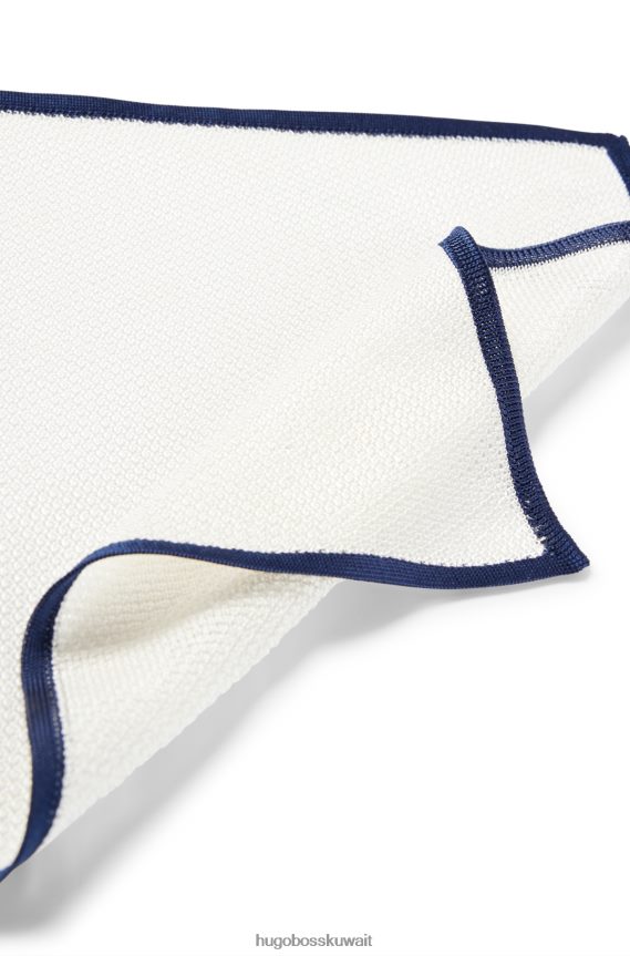 4TFNJN5898 أبيض Hugo Boss منديل جيب إيطالي الصنع من قماش بيكيه الحريري باللون الأبيض