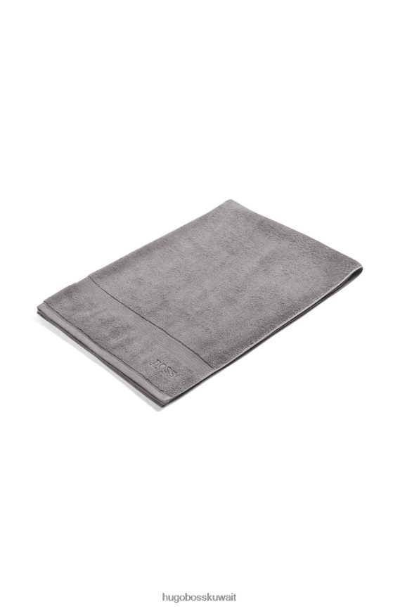 4TFNJN5935 فضة Hugo Boss منشفة حمام بشعار الماركة من قطن بحر إيجه باللون الفضي