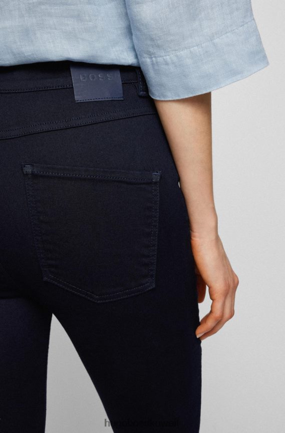 4TFNJN705 أزرق غامق Hugo Boss جينز سوبر سكيني محصول 50467958 أزرق داكن