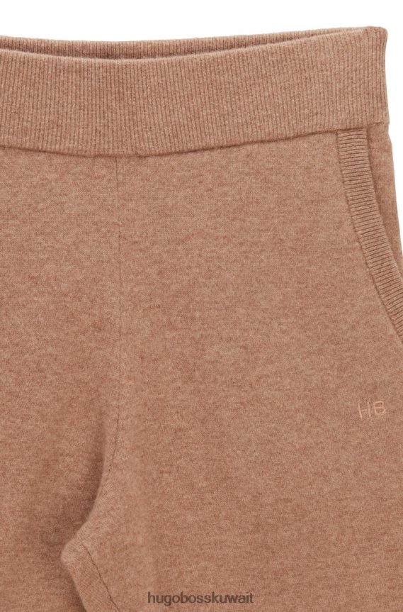 4TFNJN779 جمل Hugo Boss السراويل متماسكة فليان 50453059 الجمل