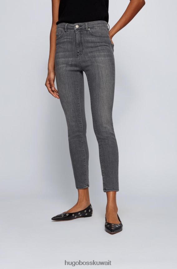 4TFNJN799 رمادي Hugo Boss جينز نحيل محصول 50453823 رمادي