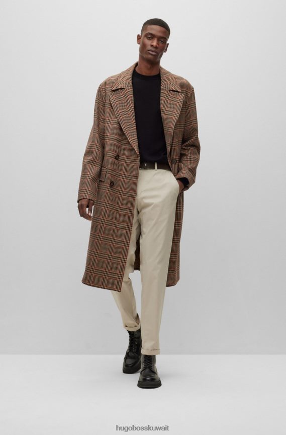 4TFNJN904 أسود Hugo Boss سترة سوداء من القطن الخالص بقصة عادية مع شعار هوغو مطرز