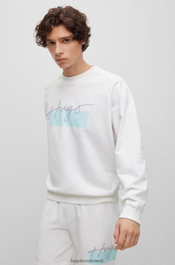 4TFNJN914 أبيض Hugo Boss سويت شيرت Hugo مريح من قماش تيري الفرنسي مع شعار مكتوب بخط اليد باللون الأبيض