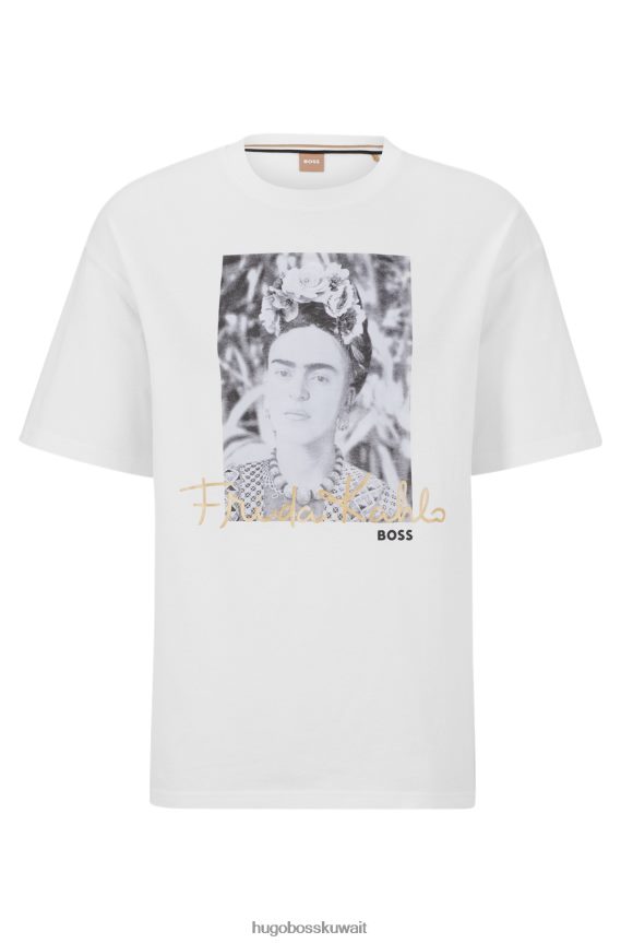 4TFNJN917 أبيض Hugo Boss تي شيرت من القطن العضوي مريح مع رسومات فريدا كاهلو باللون الأبيض