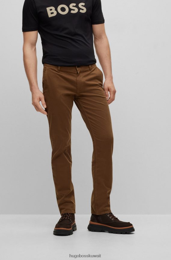 4TFNJN952 بني Hugo Boss بنطال بني بقصّة ضيّقة من هوغو الساتان القطني المطاطي