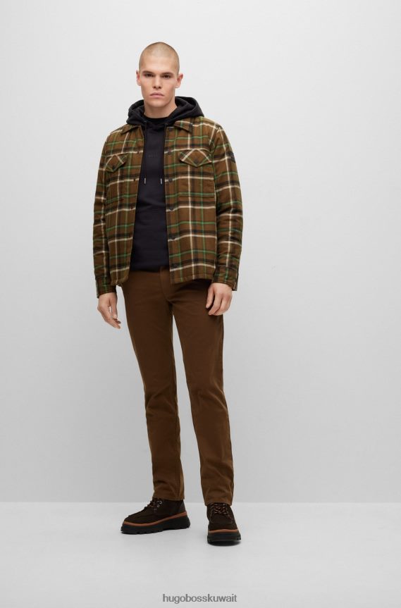 4TFNJN952 بني Hugo Boss بنطال بني بقصّة ضيّقة من هوغو الساتان القطني المطاطي