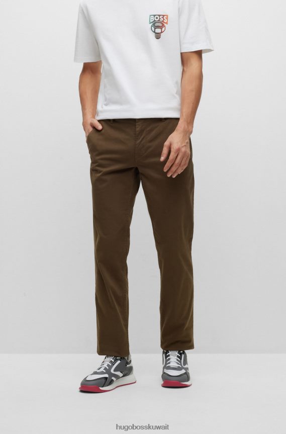 4TFNJN957 أخضر غامق Hugo Boss بنطلون بقصة ضيقة من الساتان القطني المطاطي باللون الأخضر الداكن