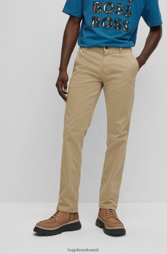 4TFNJN960 اللون البيج Hugo Boss بنطلون هوغو بيج بقصة ضيقة من الساتان القطني المطاطي