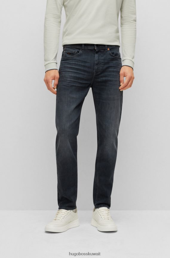 4TFNJN974 الرمادي الداكن Hugo Boss بنطلون جينز هوغو مدبب باللون الرمادي من قماش الدنيم ذو الحركة الفائقة باللون الرمادي الداكن