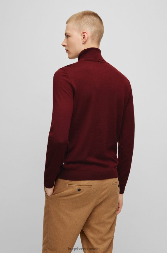 4TFNJN984 احمر غامق Hugo Boss سترة هوغو ذات الياقة المدورة ذات قصة ضيقة باللون الأحمر الداكن من الصوف البكر